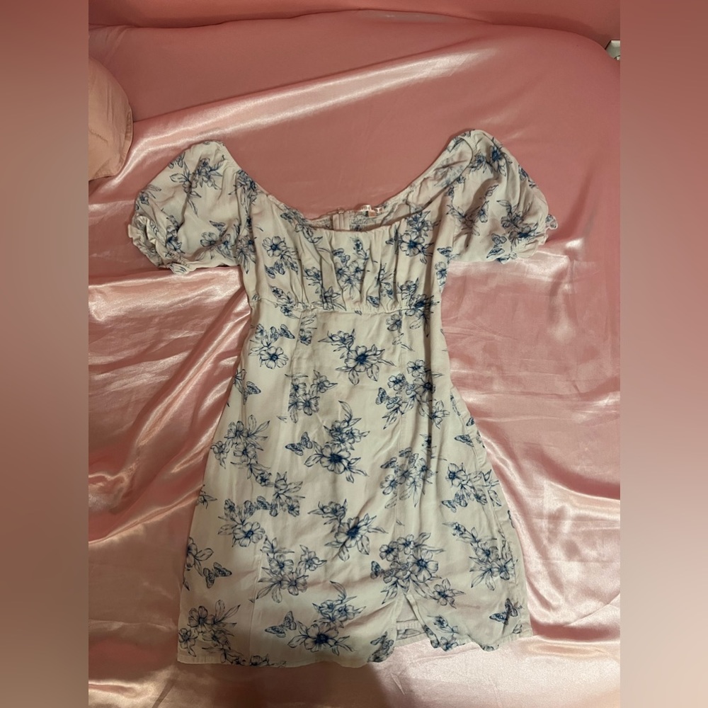 LOTTIE MOSS Small White Dress With Blue Flower Print (Never Been Worn Before)